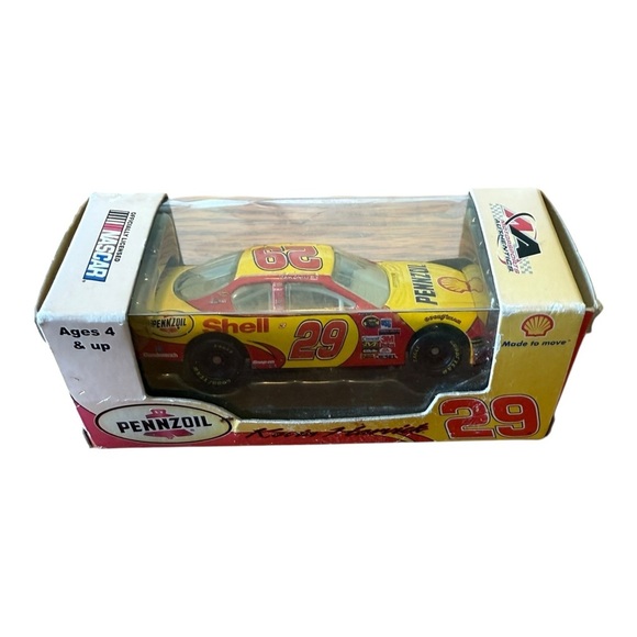 1/64 Motorsports Authentics #29 Kevin Harvick Shell Pennzoil Chevy Monte Carlo - Picture 1 of 6